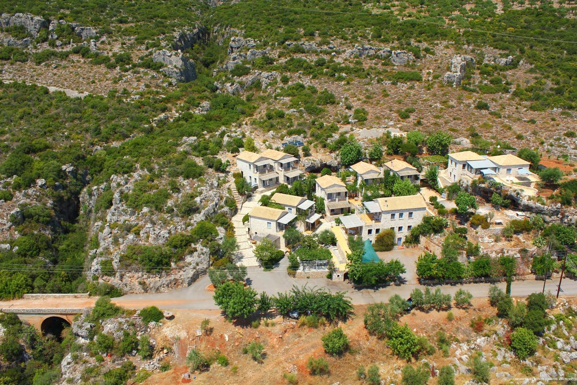 Notos Hotel Kardamili מראה חיצוני תמונה